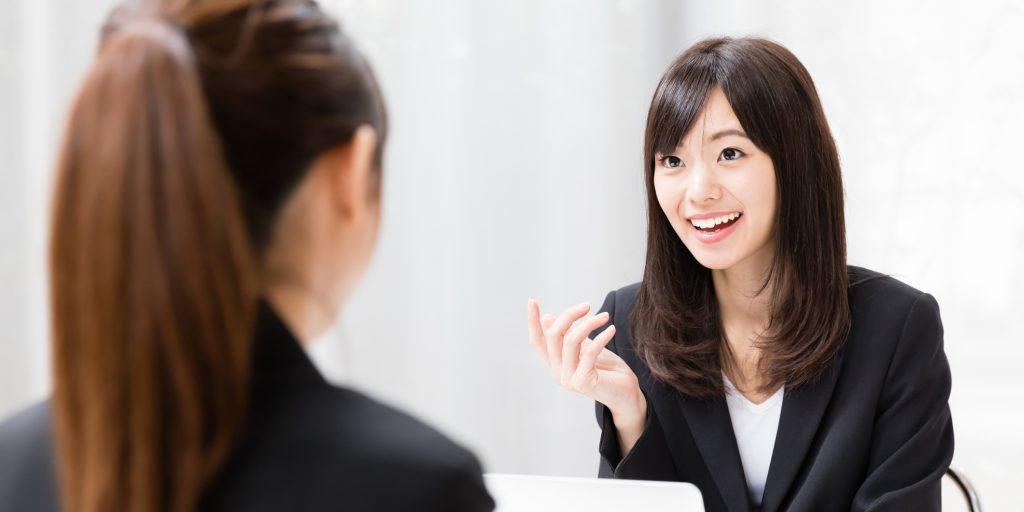 asian businesswomen working in office